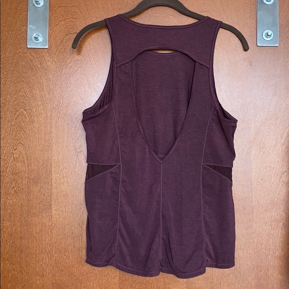 Zella mesh cut out exercise top - Picture 2 of 2